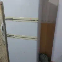 یک یخچال۲۰فوتداخل کارتن ،پاکشماه