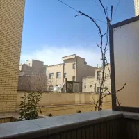 آپارتمان-105-متری-سه-طرف-نور-سه-طبقه-تک-واحد