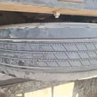 لاستیک خاور و نیسان ۲۱۵ ونلی|قطعات یدکی و لوازم جانبی|قم, سنگ بند|دیوار