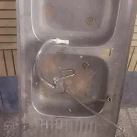 سینک و شیر آشپزخانه