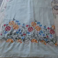 شال و مینی اسکارف