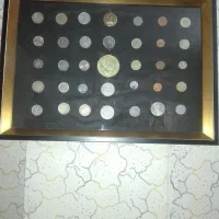 تابلو ی سکه های قدیمی
