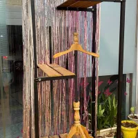 ویترین ، تابلو و میز کار