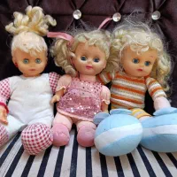 تعدادی عروسک|اسباببازی بچه|اراک, |دیوار