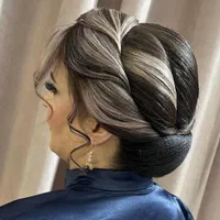 تخفیف ۵۰ درصدی رنگ وکراتین و فر دایم میکاپ و شنیون|خدمات آرایشگری و زیبایی|قم, آزادگان|دیوار