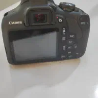 دوربین2000d