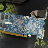 کارت گرافیک ۲ گیگابایتی amd درحد نو|قطعات و لوازم جانبی رایانه|گنبد کاووس, |دیوار