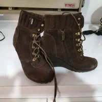 کفش پوتین و نیم بوت