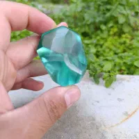 سنگ ابسیدین سبز زمردی بدون ناخالصی