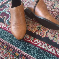 کفش نیم بوت