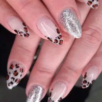 انواع خدمات ناخن با تخفیف استثنایی شب یلدا|خدمات آرایشگری و زیبایی|تهران, باغ خزانه|دیوار