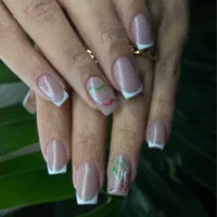 ناخنهاتو به من بسپار