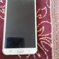 سامسونگ Galaxy J7 با حافظهٔ ۱۶ گیگابایت
