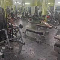 اجاره شیفت بعدازظهر آقایان باشگاه بدنسازی|اجارهٔ دفتر کار، اتاق اداری، مطب|همدان, |دیوار
