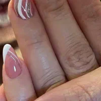 کاشت ناخن ترمیم پدیکور ژلیش تخفیف ویژه