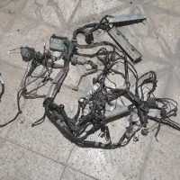 سیم کشی داخل  اتاق ایسوزو ۶تن