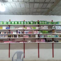 مغازه-با-اجاره-کم-با-اجناس-شوینده-آرایشی-بهداشتی