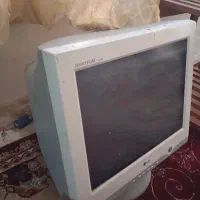 مانیتور قدیمی