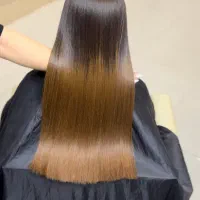 بازسازی و صاف‌کنندگی تخصصی مو.کراتین اورجینال