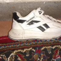 کتونی بچگانه