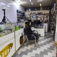 شاگرد موبایل فروشی