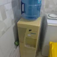 کمپرسور یک دستگاه آبسردکن