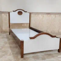 تخت تکنفره نوین