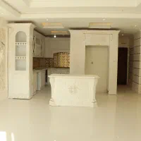 اپارتمان125متری/حدفاصل یرق وضد/غرق در نور