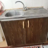سینک با شیر و کابینت