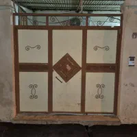 فروش درب حیاط کاملا سالم