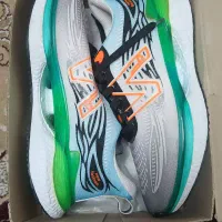 کفش نیوبالانس ویتنام مردانه سایز 43نو اصلا پا نشده|کیف، کفش، کمربند|کازرون, |دیوار