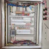 تاسیسات و خدمات برق کاری|خدمات پیشه و مهارت|کیش, |دیوار