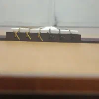 گیتار واشبورن|گیتار، بیس، امپلیفایر|صدرا-فارس, فاز ۱|دیوار