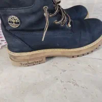 کتونی و نیم بوت|کیف، کفش، کمربند|نشتارود, |دیوار