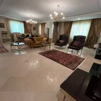 ۱۸۰ متر/محمودیه/فول مشاعات/۲پارکینگ/ویوی چشم‌نواز