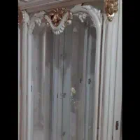 ویترین و ساعت رنگ استخوانی طلایی دست ساز