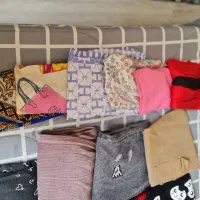 ۸عدد شلوار و چندعدد شال و روسری سالم و نو.|لباس|اصفهان, ارغوانیه|دیوار