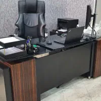 میز و صندلی اداری ومدیریتی