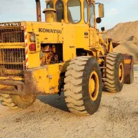 لودر کوماتسو۹۰