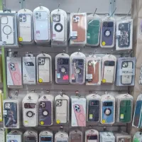 فروش یکجا کلیه لوازم جانبی موبایل به علت جمع آوری