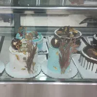 کار در کارگاه قنادی