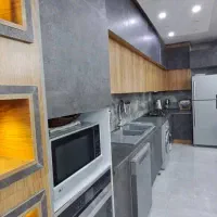 طالقانی شمالی 80متر.لوکس.نورعالی.پارکینگ .انباری