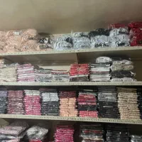 فروشنده خانم