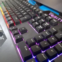 کیبورد گیمینگ مکانیکال وریتی