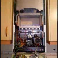 تعمیر تخصصی و نصب پکیج و آبگرمکن (خدمات فوری)|خدمات پیشه و مهارت|اندیمشک, |دیوار