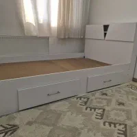 تخت خواب یکنفره