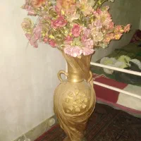 گلدان بزرگ