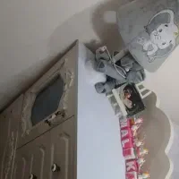 تخت کودک نوجوان گهواره دار نونو استفاده نشده|تخت و سرویس خواب|مشهد, حضرت حجت|دیوار