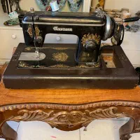 چرخ خیاطی ۱۰۰ ساله