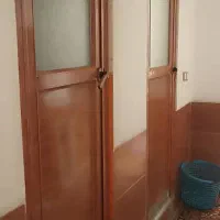 طبقه اول نوساز ۳۰۰ با ۸ لوکس|اجارهٔ خانه و ویلا|شیراز, شیشه‌گری|دیوار